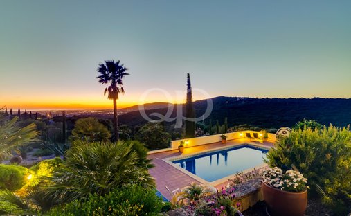Villa in Santa Barbara de Nexe, Algarve, Portugal 1