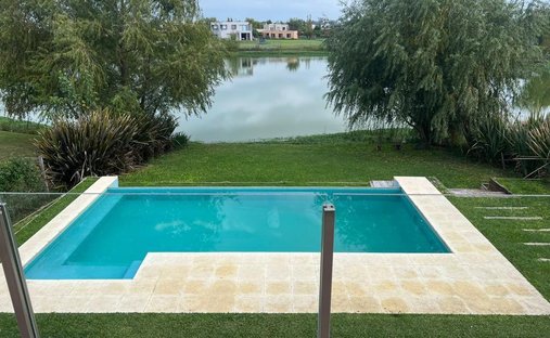 Casa en Belén de Escobar, Provincia de Buenos Aires, Argentina 1