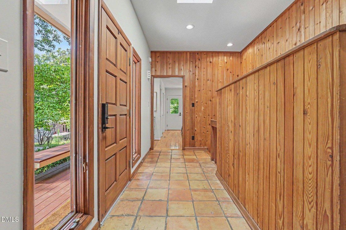 House in Chapel Hill, North Carolina, United States 3 - 18629078