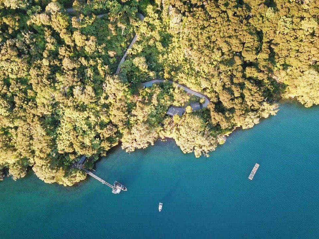 House in Great Barrier Island / Aotea, Auckland, New Zealand 2 - 17732205