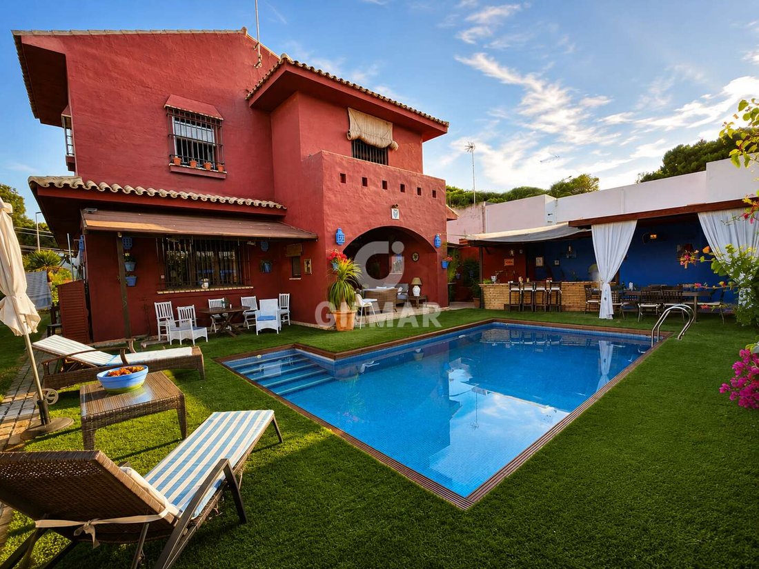 Villa in Chiclana de la Frontera, Andalusia, Spain 4 - 18627921