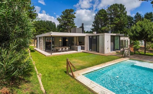 Casa en Pinamar, Provincia de Buenos Aires, Argentina 1