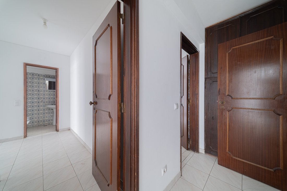 Apartment in Arroios, Lisbon, Portugal 5 - 17575149