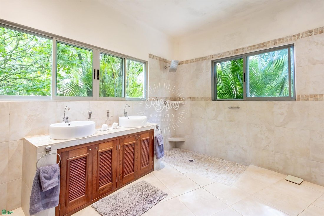 House in Puerto Morelos, Quintana Roo, Mexico 1 - 18527545