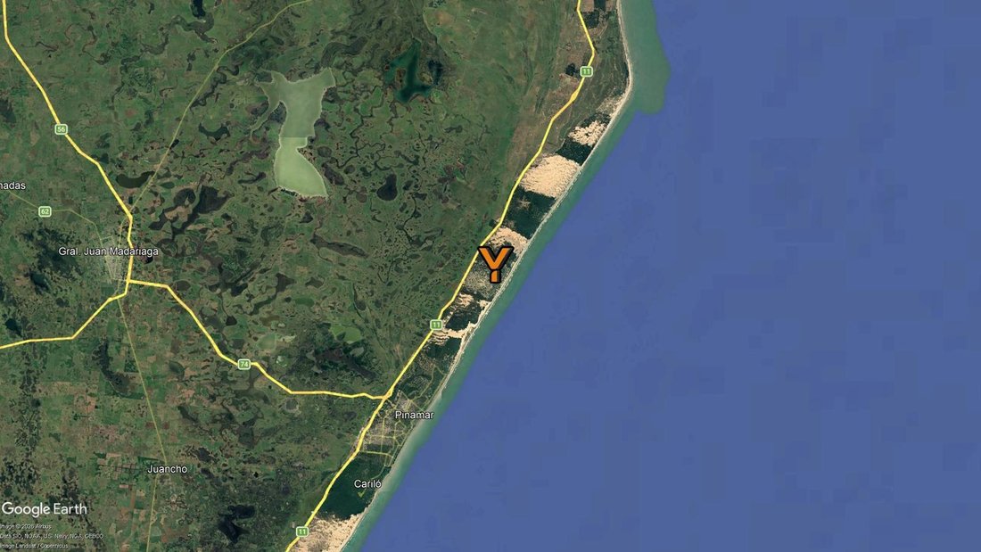 House in Pinamar, Buenos Aires Province, Argentina 4 - 18627003
