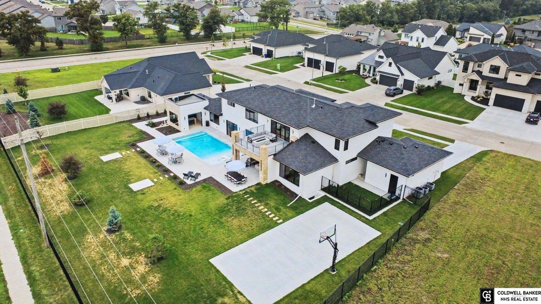 House in Omaha, Nebraska, United States 5 - 18626509