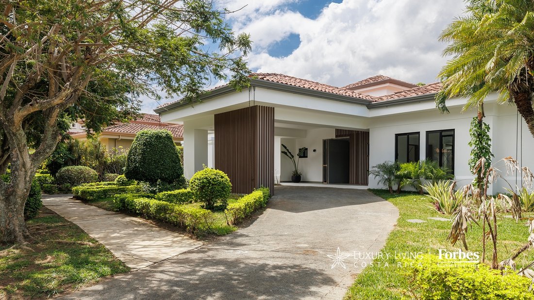 Maison à Pozos, San José, Costa Rica 1 - 18466028