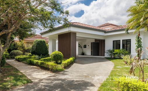 House in Pozos, San José Province, Costa Rica 1