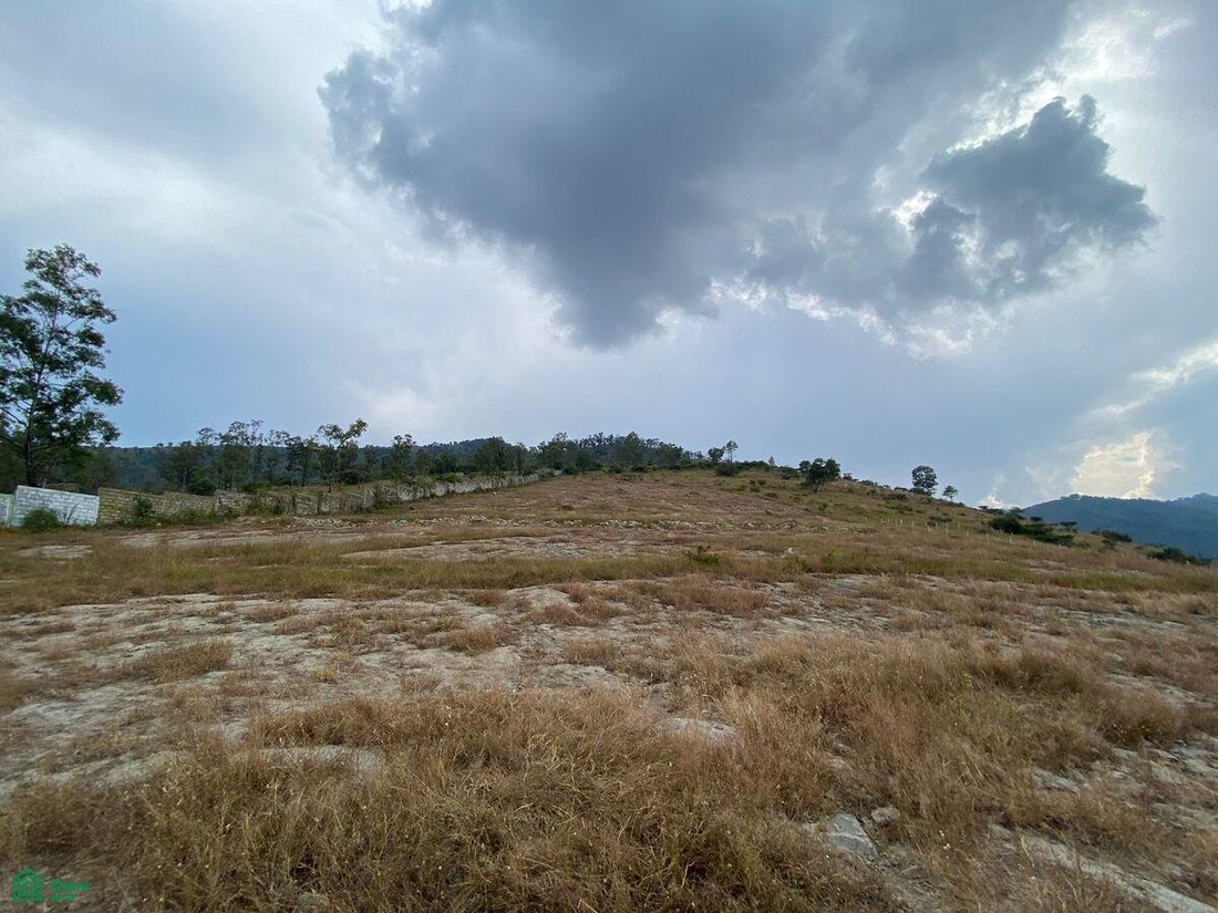 Land in Lomas de Buenavista, Michoacán, Mexico 2 - 18476925