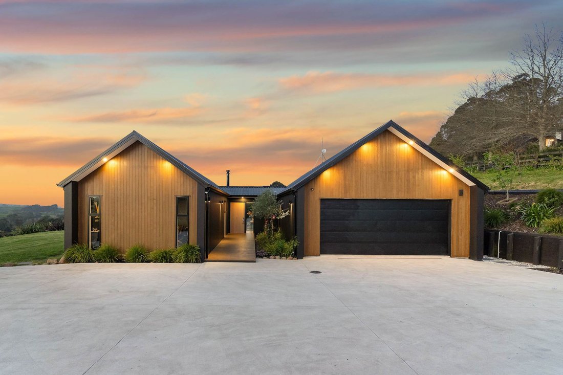 House in Ararimu, Auckland, New Zealand 3 - 16488697