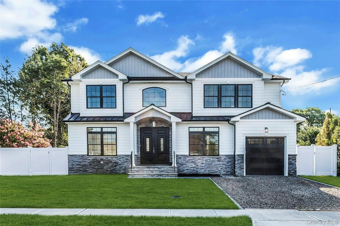 House in Syosset, New York, United States 1 - 17966980