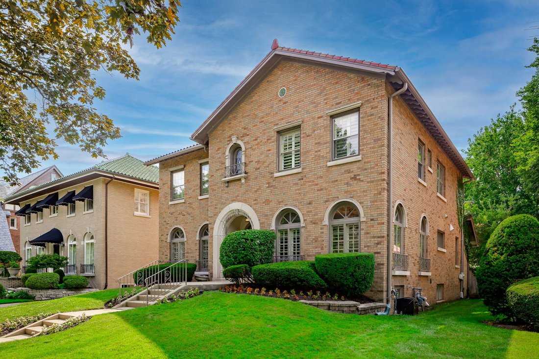 House in Oak Park, Illinois, United States 2 - 18628667