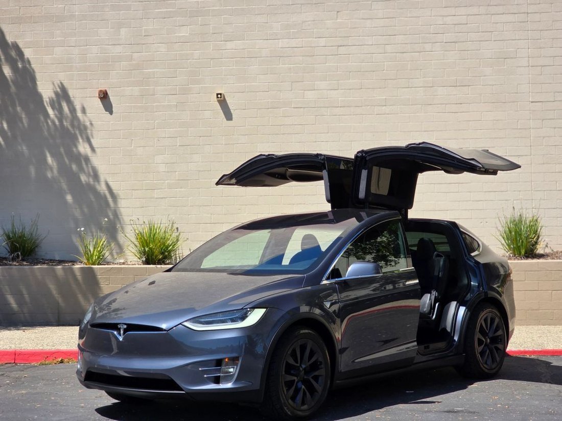 Suv in Roseville, CA, United States 4 - 18630159