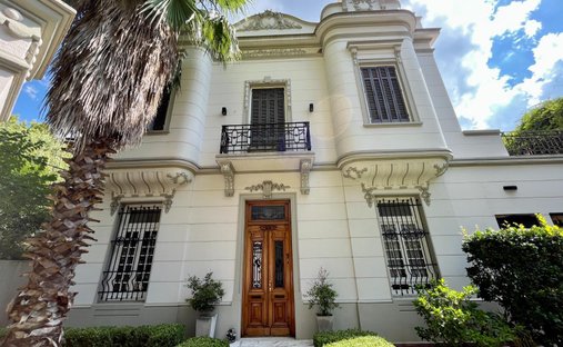 House in Temperley, Buenos Aires Province, Argentina 1