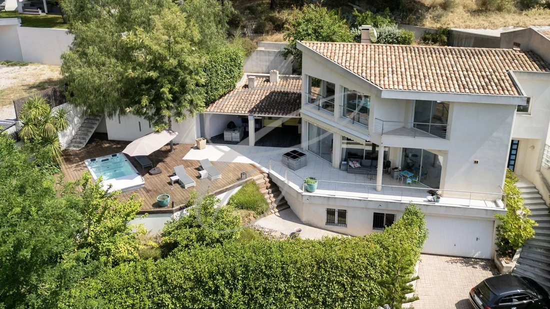 Villa in Village-Cros de Caste-Coupiere-Mont Gros, Roquebrune-Cap-Martin, France 1 - 17241645