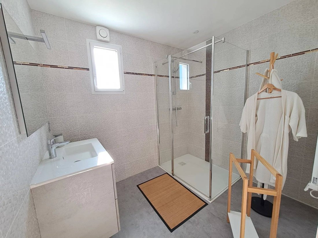 House in Zone Urbaine, Arradon, France 5 - 18092686