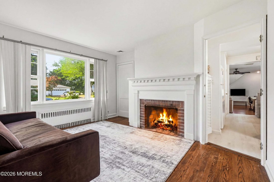 House in West Long Branch, New Jersey, United States 3 - 18629033
