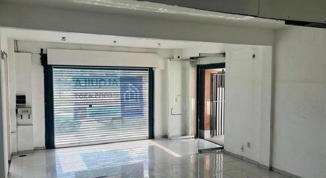 Apartment in Haedo, Buenos Aires Province, Argentina 3 - 18627048