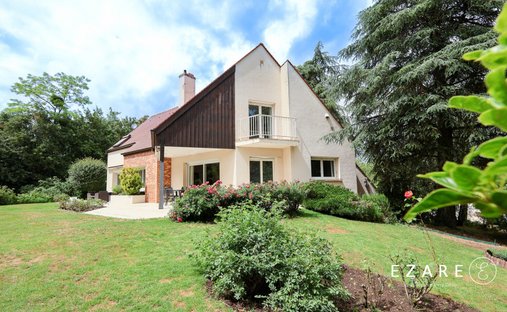 Casa a Grangier, Dijon, Francia 1