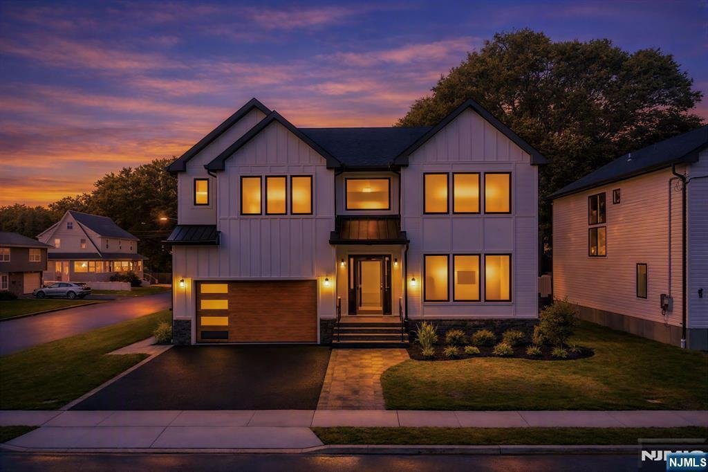 House in Emerson, New Jersey, United States 2 - 18627396