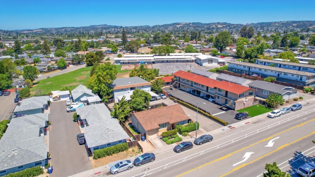 Castro Valley, California, United States 2 - 18629487