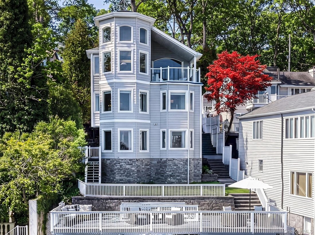 House in Centerport, New York, United States 1 - 17715357