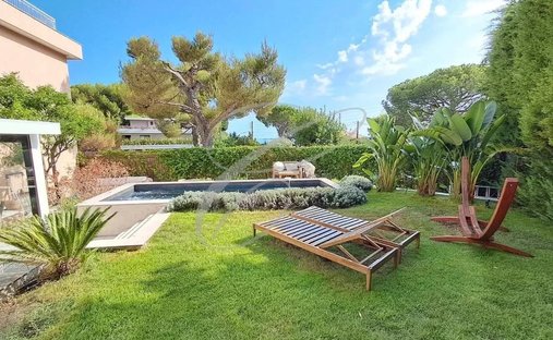 Apartment in Cap Martin, Roquebrune-Cap-Martin, France 1