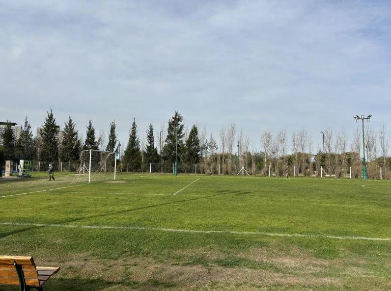 Land in Tigre, Buenos Aires Province, Argentina 2 - 18627140