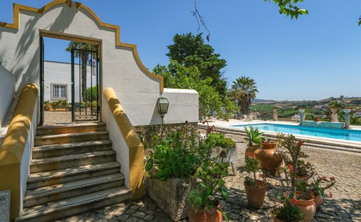Farm Ranch in Sobral da Abelheira, Lisbon, Portugal 1