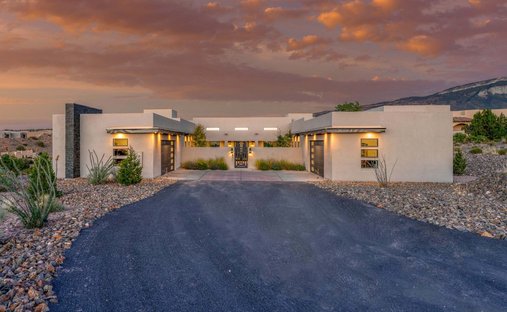House in Placitas, New Mexico, United States 1