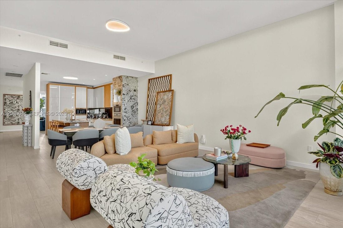 Condo in Miami, Florida, United States 3 - 18629689