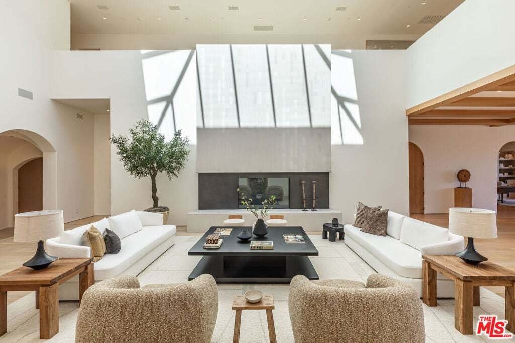 House in Los Angeles, California, United States 5 - 18629355