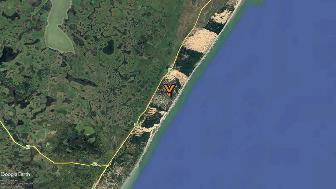 House in Pinamar, Buenos Aires Province, Argentina 2 - 18627051