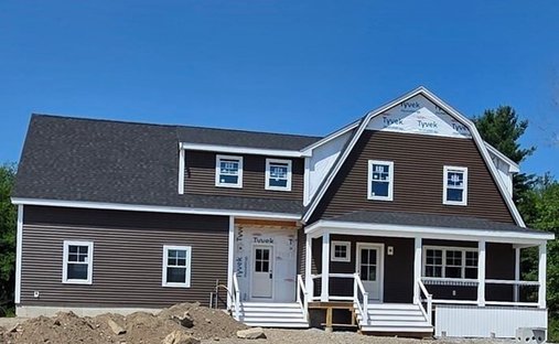 House in West Bridgewater, Massachusetts, United States 1