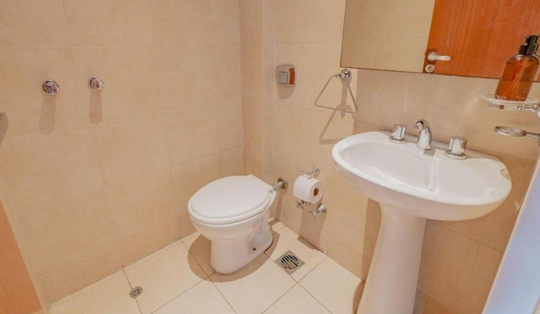 Apartment in Lomas de Zamora, Buenos Aires Province, Argentina 2 - 18627122