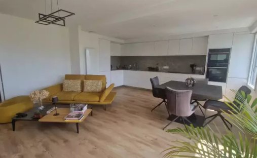 Apartment in Zone Urbaine, Arradon, France 1