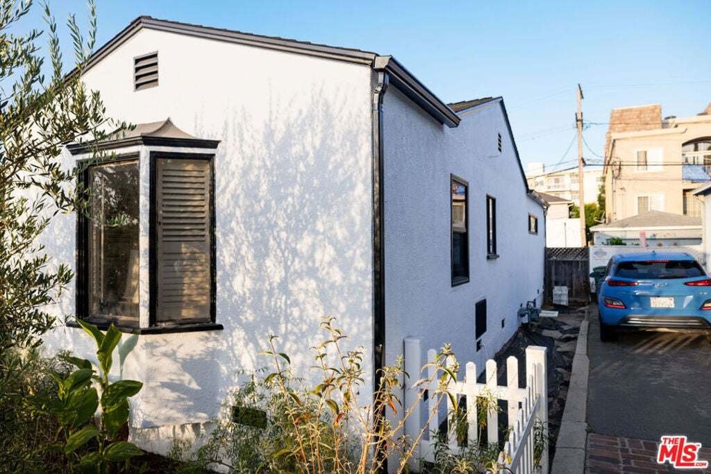 House in Los Angeles, California, United States 4 - 18629362