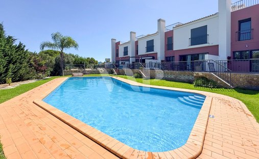 Villa in Praia dos Pescadores, Olhos de Agua, Portugal 1