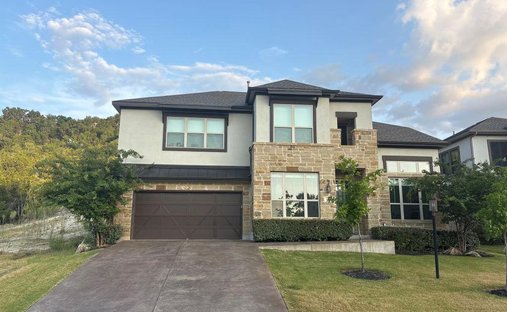 House in The Hills, Texas, United States 1
