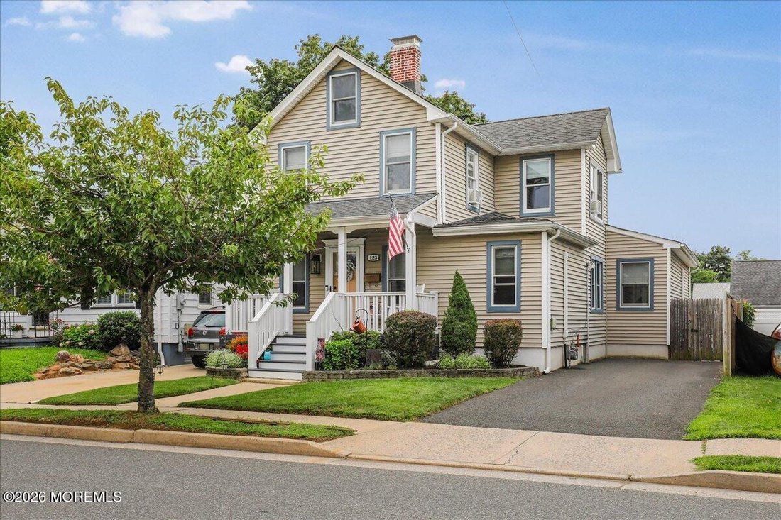 House in Matawan, New Jersey, United States 1 - 18630437