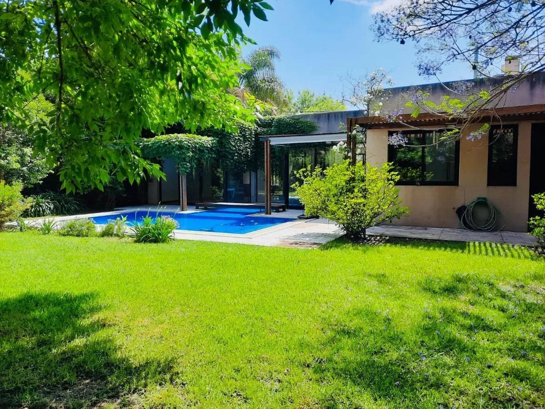 House in Cañuelas, Buenos Aires Province, Argentina 2 - 18627056