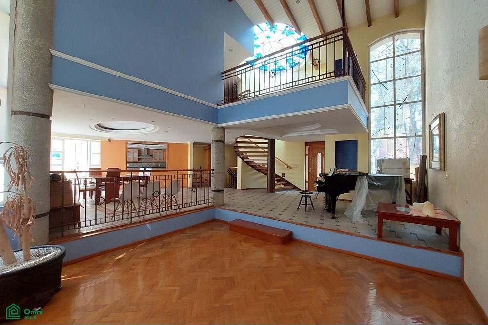 House in Mexico City, Mexico 4 - 18023342