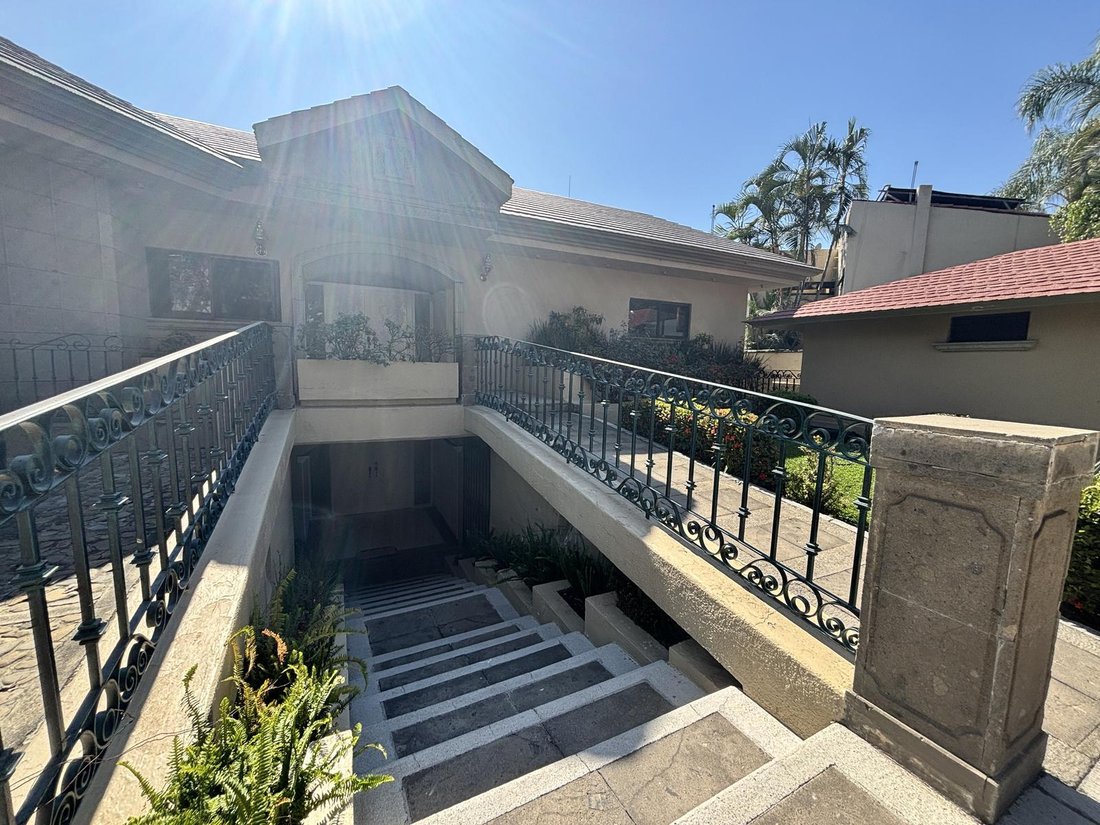 House in Cuernavaca, Morelos, Mexico 2 - 18627713