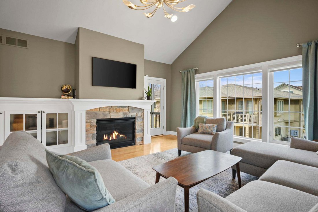 Condo in Fitchburg, Wisconsin, United States 3 - 18628909
