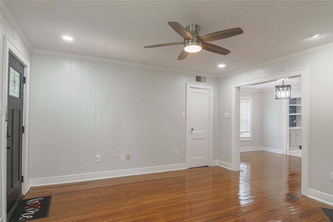 House in Houston, Texas, United States 5 - 18630199