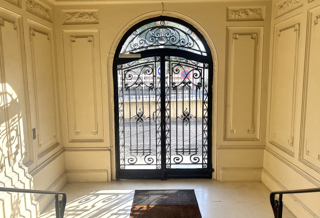 Apartment in Chantilly, Hauts-de-France, France 1 - 18628406