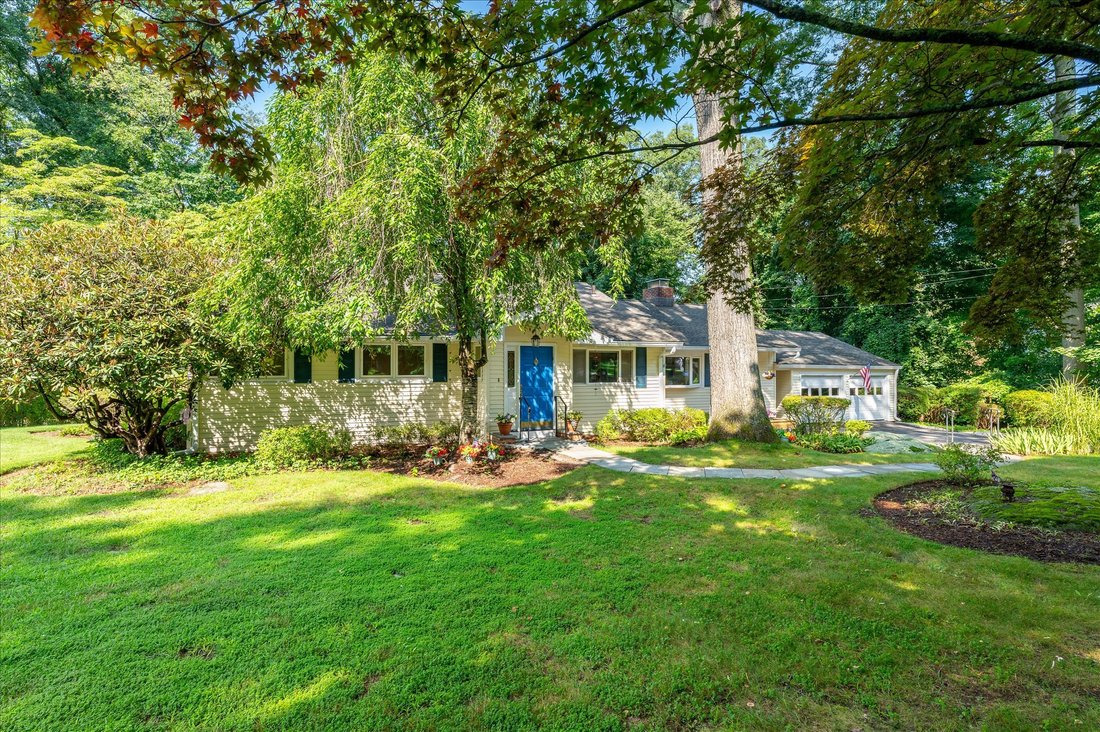 House in Stamford, Connecticut, United States 3 - 18627673