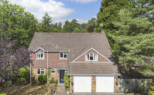 House in Headley Down, England 1