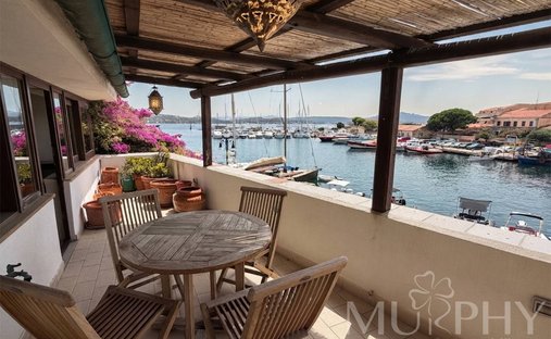 House in La Maddalena, Sardinia, Italy 1