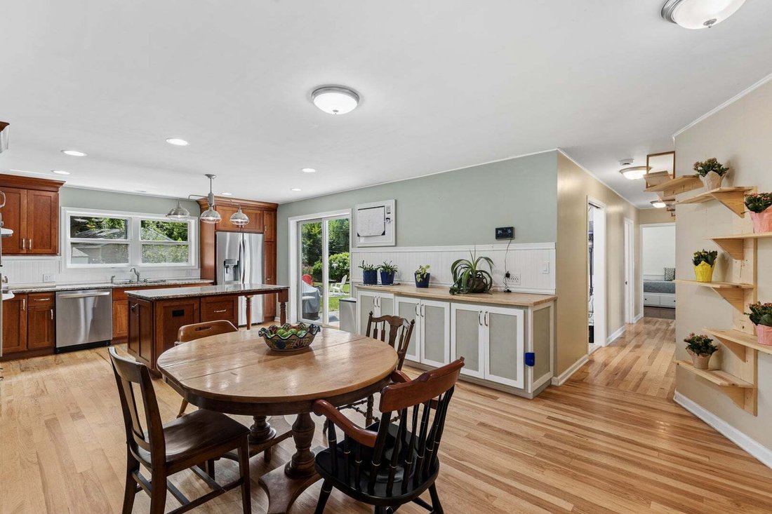House in Glenview, Illinois, United States 2 - 18628653